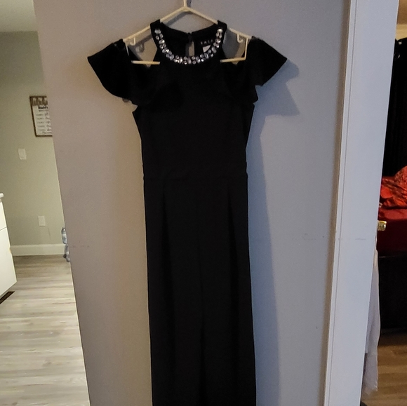 Jumper - Picture 1 of 3